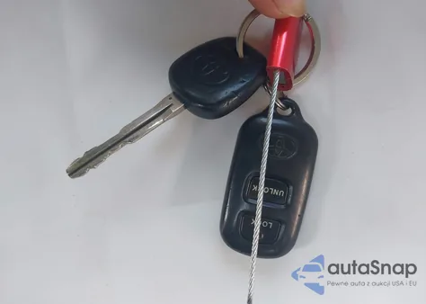 2007 Toyota Corolla Le z USA, uszkodzony, nr VIN 2T1BR32E97C774188